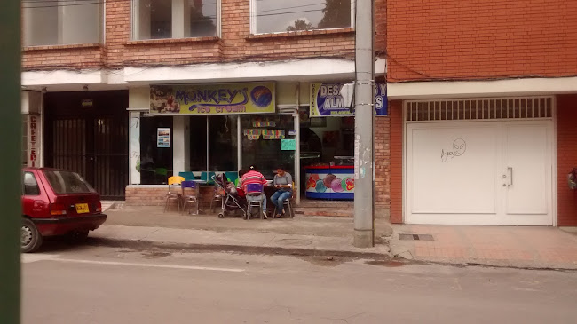 Monkey's Ice Cream - Gastronomía y hostelería