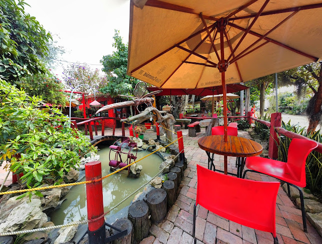 Opinii despre Postres y Parrilla SonyLu în Chía - Gastronomía y hostelería