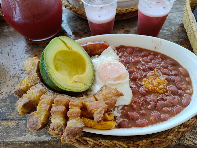 Opinii despre La Cabaña Del Gran Pandebono în Armenia - Gastronomía y hostelería