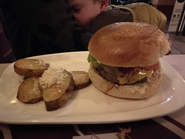 Opinii despre London Coffee Cafe Pamplona în Pamplona - Gastronomía y hostelería