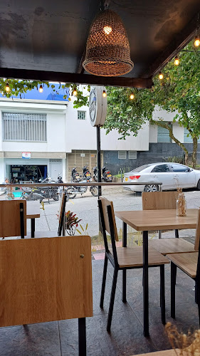 Opinii despre Café en taza în Armenia - Gastronomía y hostelería