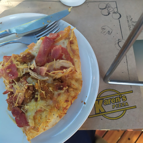 Comentarii opinii despre Karen's Pizza