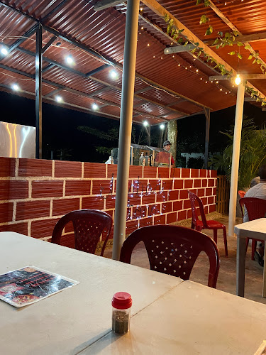 Opinii despre EL PATIO DE TOÑO în Turbaco, Laureles, Turbaco - Gastronomía y hostelería