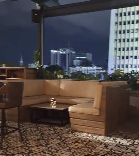 Garden Sky Gastro Bar - Cali