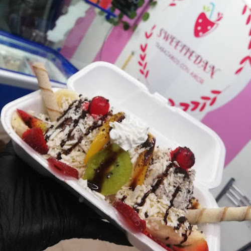 ROCKLICIOUS HELADERIA RETRO - Gastronomía y hostelería