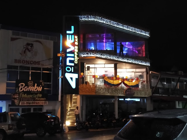 4 NIVEL CAFE BAR - Florencia