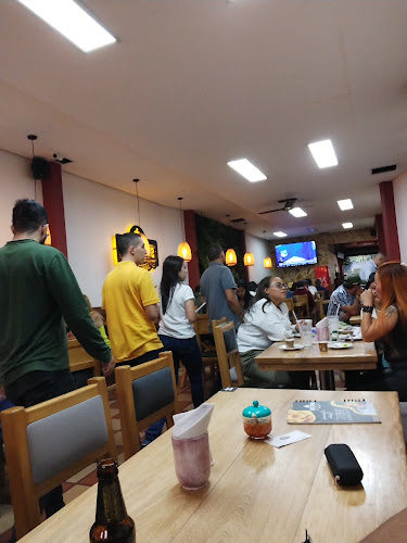 Cafetería y Restaurante Santa Clara - La Ceja