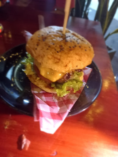 Av. 9 Nte. #10n-100, Granada, Cali, Valle del Cauca