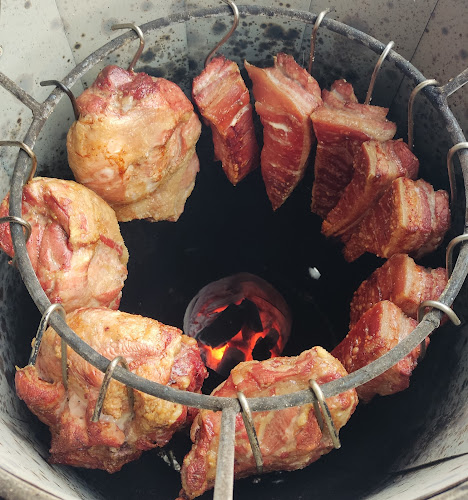 Comentarii opinii despre Cavernícolas Pork and Beef