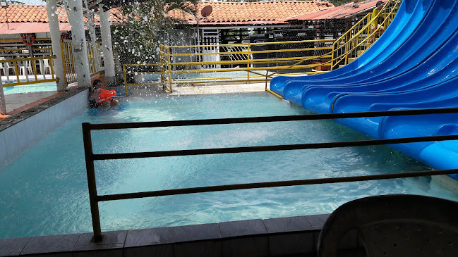 Opinii despre Restaurantel Gran Chalet în Aguachica - Gastronomía y hostelería