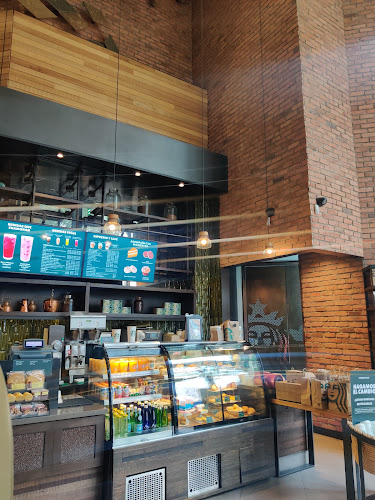 Starbucks Torre 95 - Gastronomía y hostelería