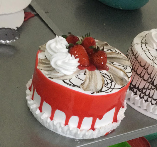 Panaderia y pasteleria en bosques de la acuarela - Dosquebradas