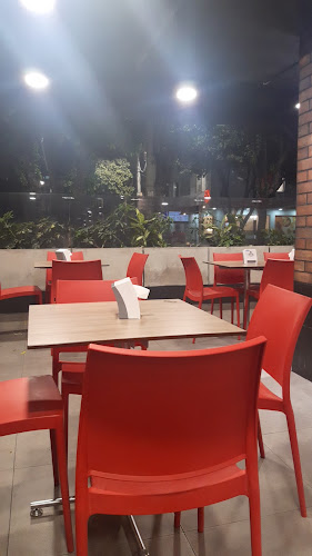 Domino's pizza Conucos - Gastronomía y hostelería