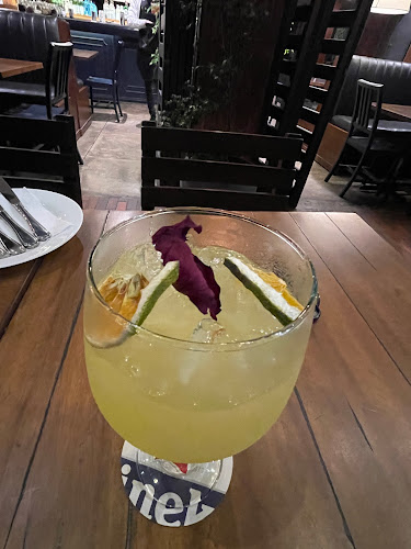 Opinii despre Barsak în Bucaramanga - Gastronomía y hostelería