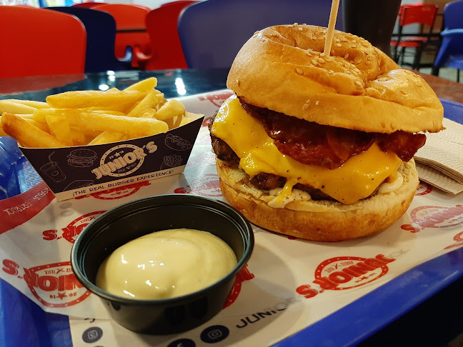 Junior's Burger Truck