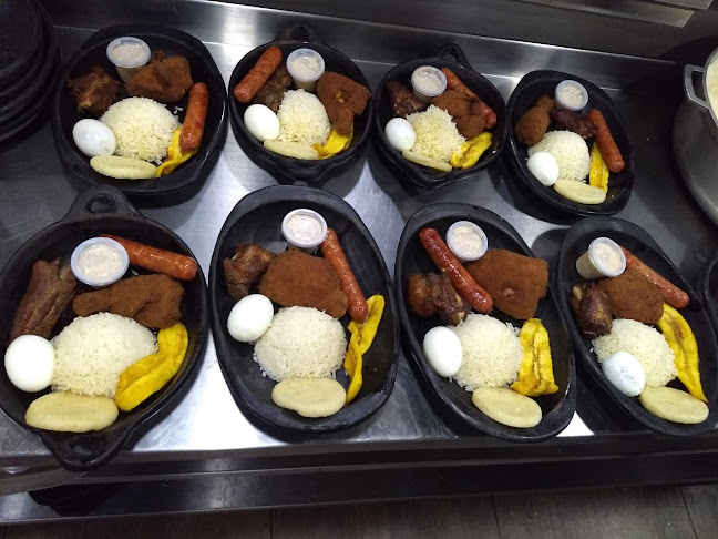 Restaurante La Embajada Paisa - Gastronomía y hostelería