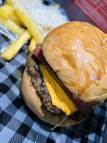 El Cacique Comidas Rapidas - Gastronomía y hostelería