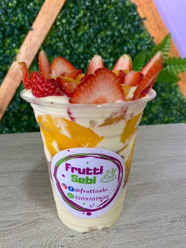 Frutti sebi - Acacías