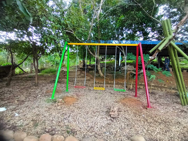 Comentarii opinii despre La Ceiba Restaurante Bar.