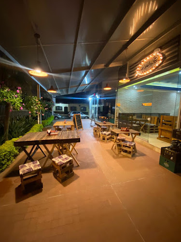 Pizzería Don Peñolinni - Gastronomía y hostelería