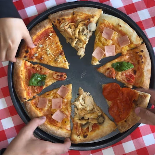 Comentarii opinii despre LA BANDIDA Pizzería y cocina Italiana