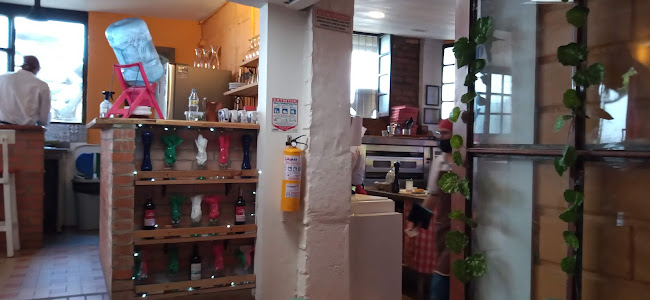 Rusticana Trattoria - Gastronomía y hostelería