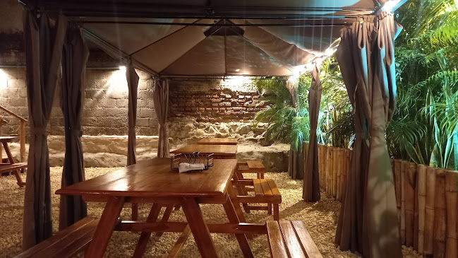 Opinii despre PALMOA GASTRO BAR în Sincelejo - Gastronomía y hostelería