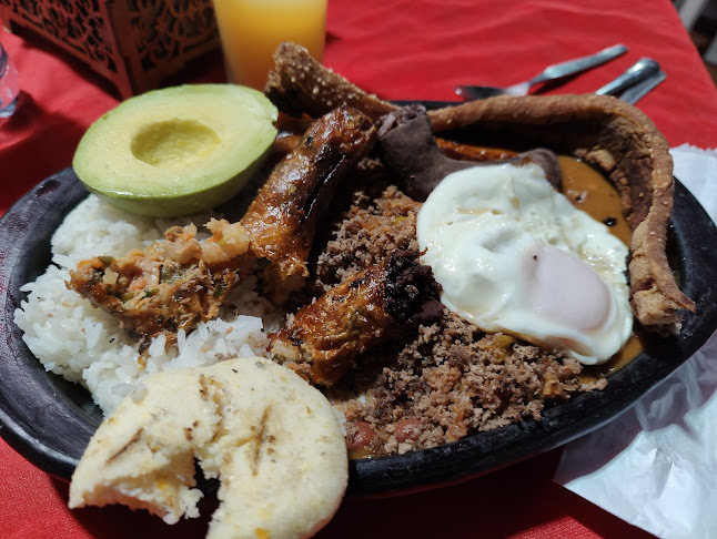 Opinii despre Restaurante El Templo în Sonsón - Gastronomía y hostelería