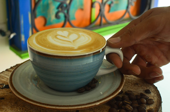 Opinii despre SANTISIMO CAFE - Cafés Tuluá - Café Bar - Capuchino - Frapuccino - Tortas - Malteadas - Deditos de Queso - Quesadillas în Tuluá - Gastronomía y hostelería