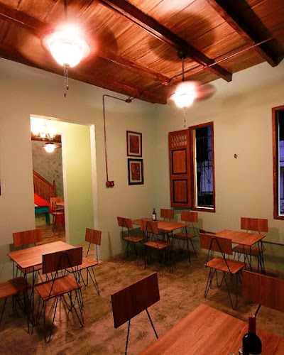 Comentarii opinii despre La Jaus by La Trece