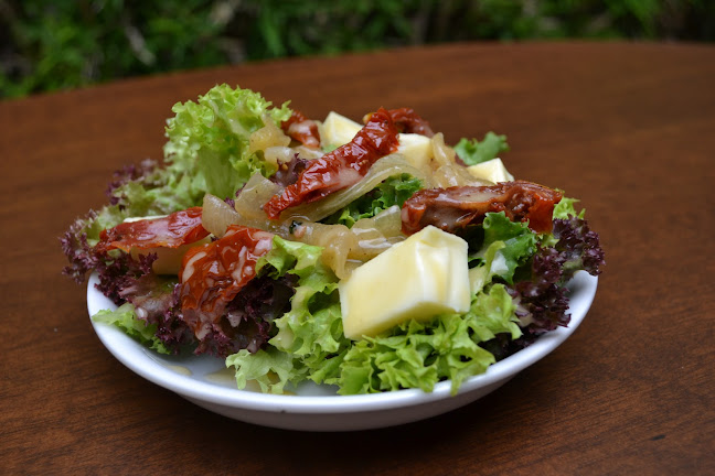 La Tres Uno · Parrilla - Gastronomía y hostelería