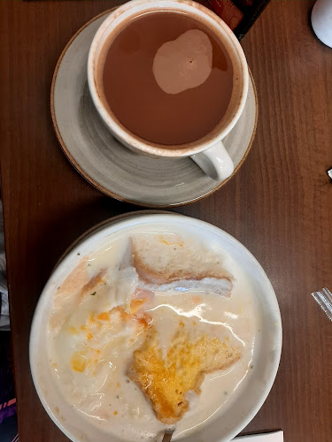 Opinii despre Hornitos Santa Bárbara în Bogotá - Gastronomía y hostelería