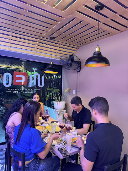 ÚNICO RESTAURANT BAR