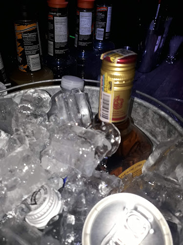 Opinii despre Gairaca Lounge- Discobar în Santa Marta - Gastronomía y hostelería