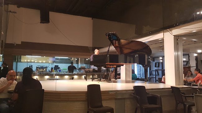 Comentarii opinii despre Pan Y Miel Armenia