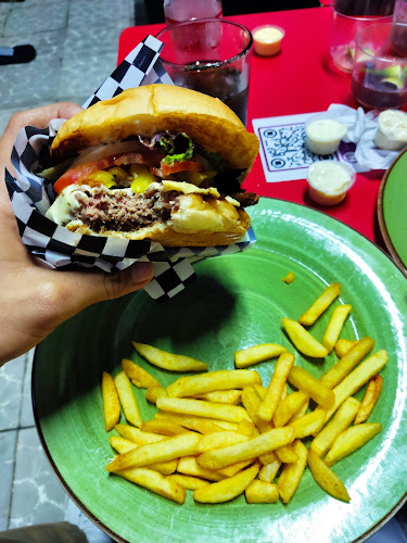 Opinii despre LAS MAQUINITAS® - Restaurante gamer en Ibagué în Ibagué - Gastronomía y hostelería