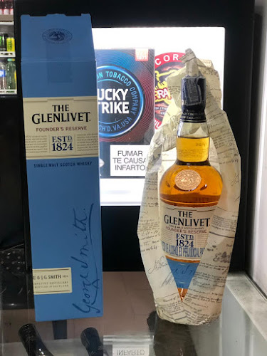 Barranquitas Licorera Bar Vizcaya, bebidas fuertes, cigarrillos, gaseosas y pasabocas