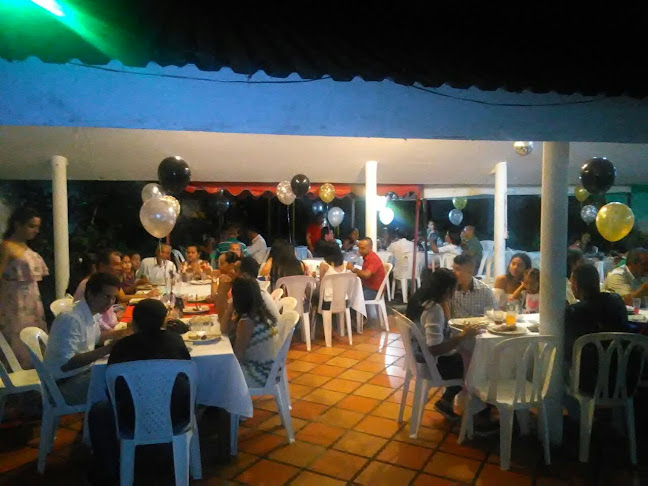 RESTAURANTE COSTUMBRES ARGENTINAS - Gastronomía y hostelería