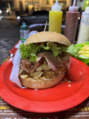 Opinii despre Wander Burger în Armenia - Gastronomía y hostelería