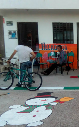 HELADERÍA MOKKA - Aguazul