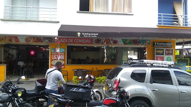 Plaza de Comida Florida Parque