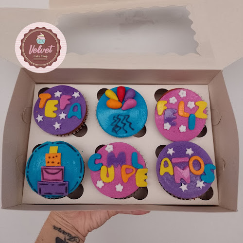 Opinii despre Velvet cake shop în Palmira - Gastronomía y hostelería