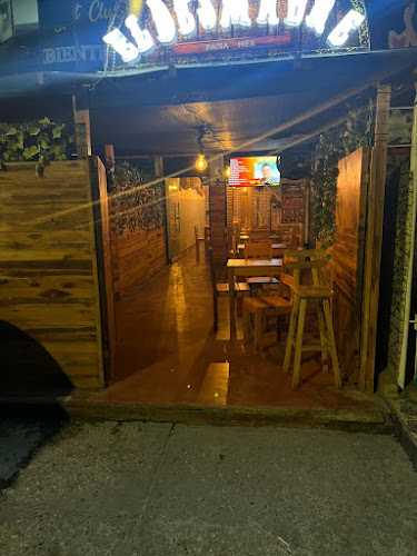 EL DESMADRE BAR