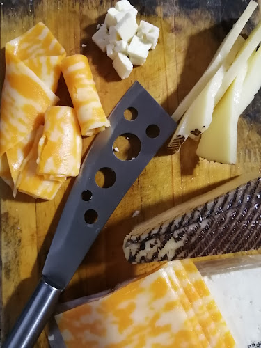 Las Tablas Delicatessen