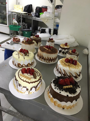Panaderia y pasteleria en bosques de la acuarela