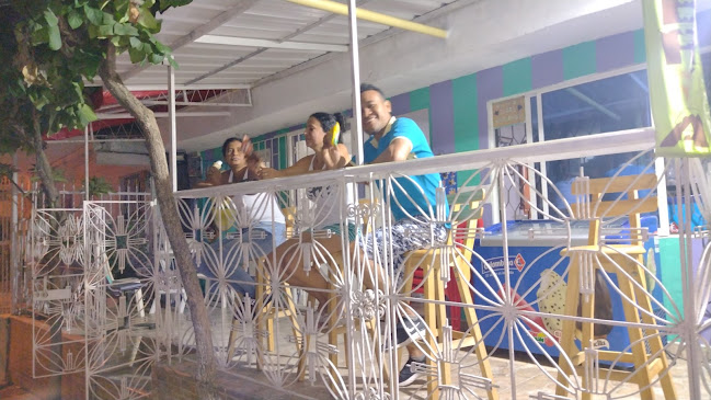 Heladería Hamnilegiu - Gastronomía y hostelería