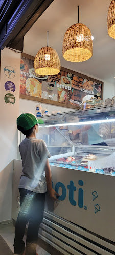 Emoti Gelato y Café - Gastronomía y hostelería