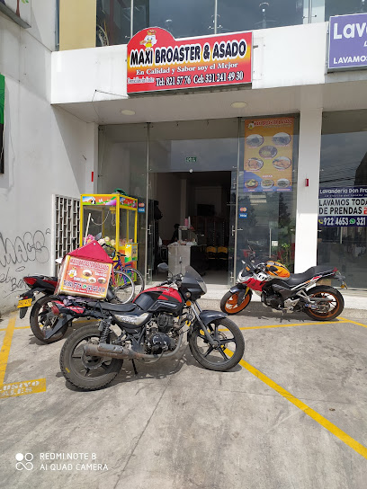 Maxi Broaster y Asados