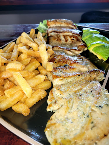 Opinii despre Restaurante DiverXXo în Acacías - Gastronomía y hostelería