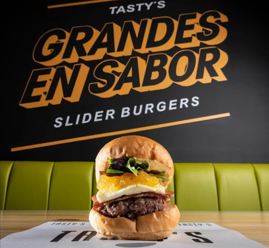 Opinii despre Tasty's Burgers în Envigado - Gastronomía y hostelería